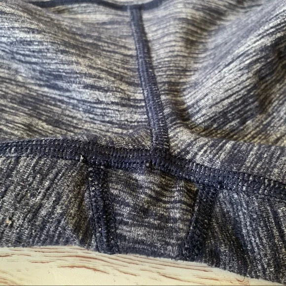 Victoria Secret Sport Navy Blue Space Dye Heathered High Rise Crop Leggings - Picture 3 of 9